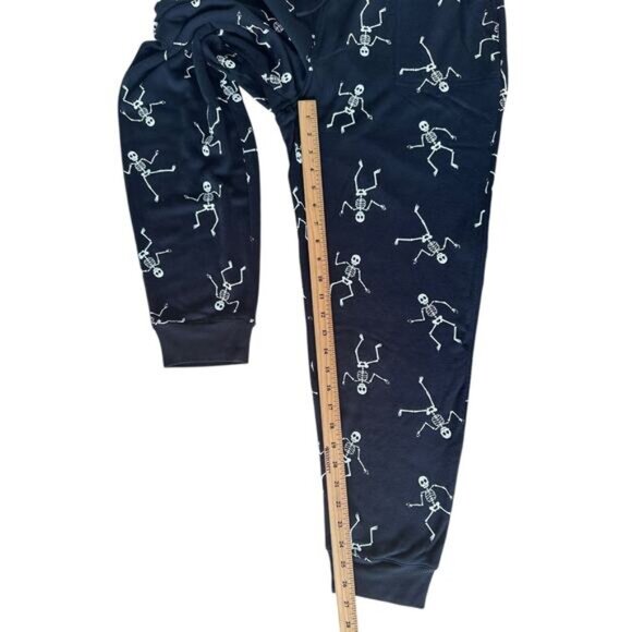 Jane & Delancey Women's Dancing Skeletons Pullover & Jogger Set Size L Black - Picture 12 of 14